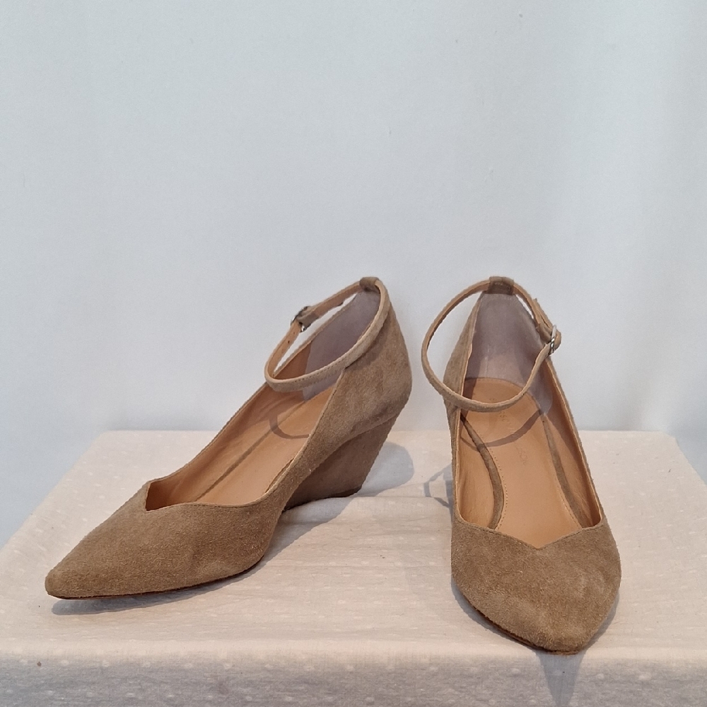 Sigerson Morrison Tan Suede Wedges Size 8
